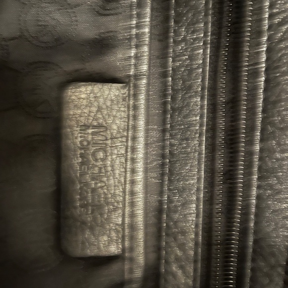 Michael Kors Handbag - Picture 5 of 5